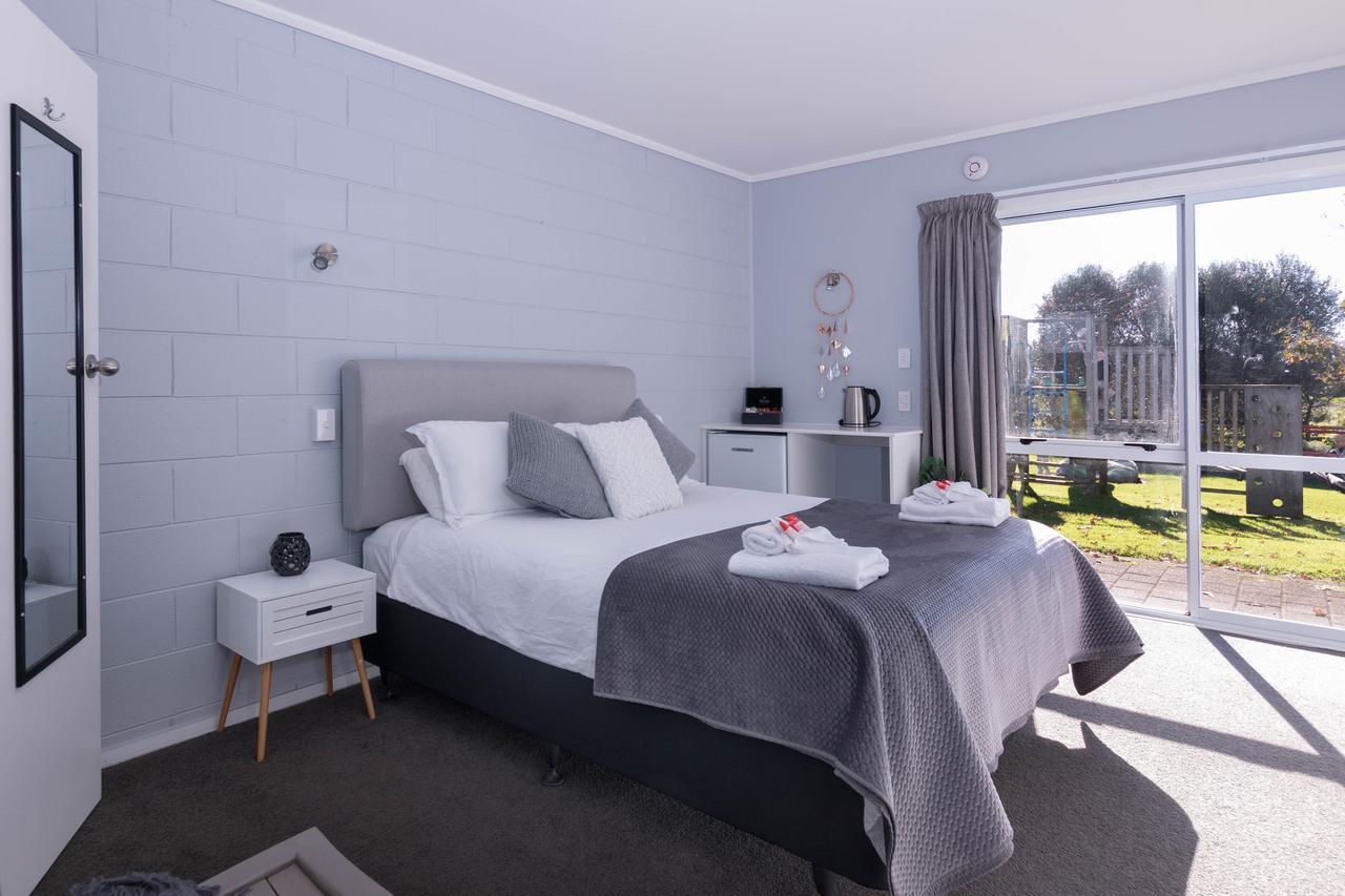 Waihi Beach Hotel Exterior foto